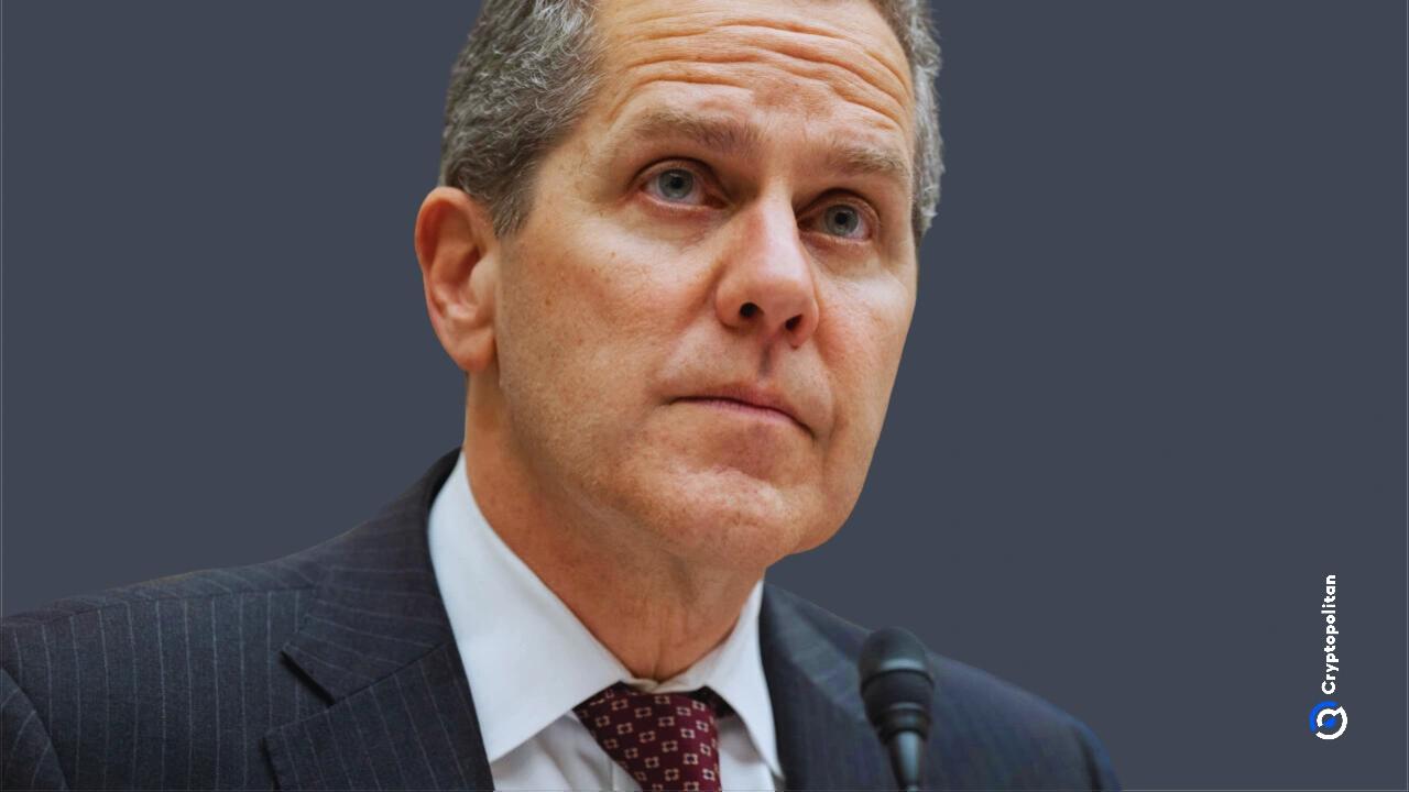 美联储官员迈克尔·巴尔在参与埃隆·马斯克D.O.G.E审计之前永久辞职